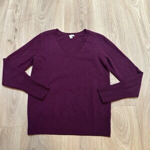 Halogen 100% Cashmere  V-Neck Sweater Sz M Fuchsia Purple Old Money Minimalist